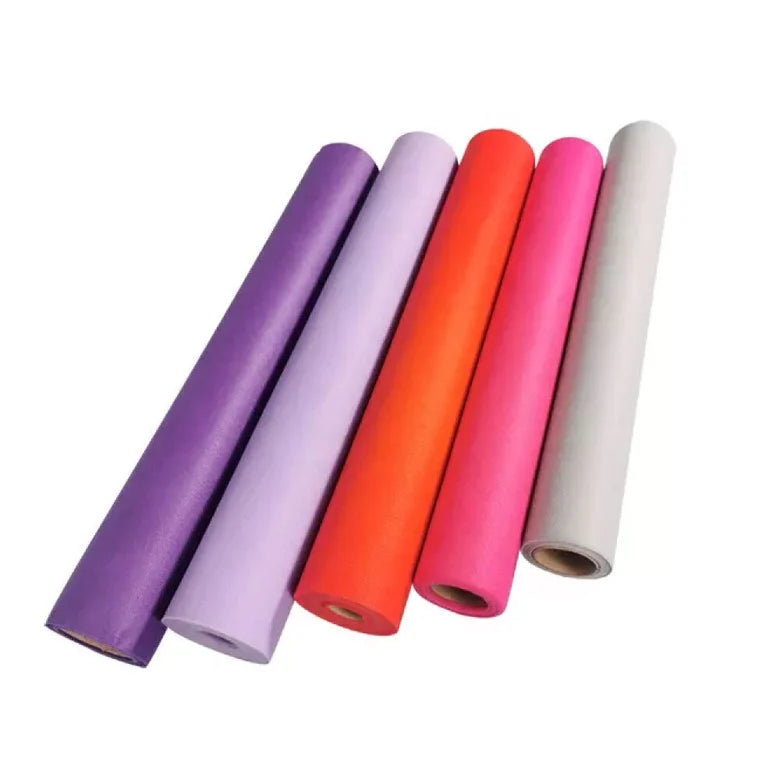 Чаршаф от Нетъкан Текстил (50 м / 70 см, 30 г) | Цветен Ролон за Кушетки и Легла