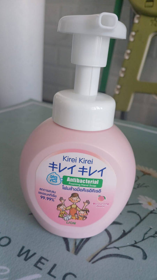 KIREI KIREI Течен сапун за ръце на пяна 0.250мл