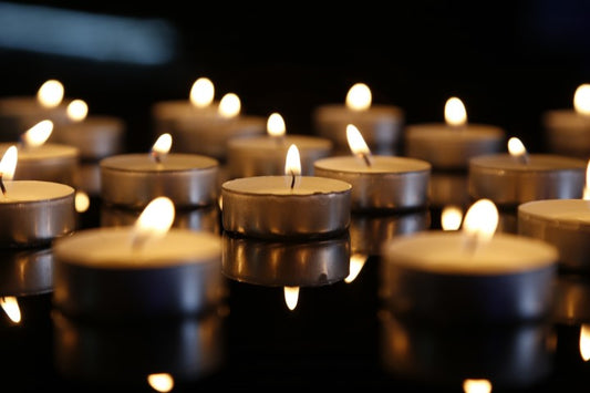 Чаени свещи – 100 броя | 4 часа горене | Tea Light Candles 100 pcs